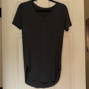 Dark gray short sleeve shirt